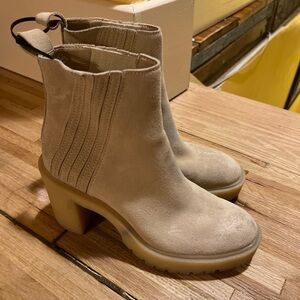 Dolce Vita Women's Celia Suede Leather Block Chunky Heel Boot - 7.5